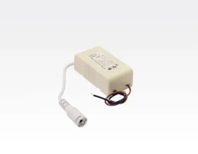 6W LED Einbau Downlight weiß quadratisch dimmbar Warm Weiß / 2700-3200K 450lm 230VAC IP44 110Grad — Bild 6