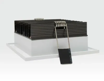 4W LED Einbau Downlight weiß quadratisch Warm Weiß / 2700-3200K 260lm 230VAC IP40 120Grad -Ausstellungsstück mit kleinen Schönheitsfehler — Bild 4