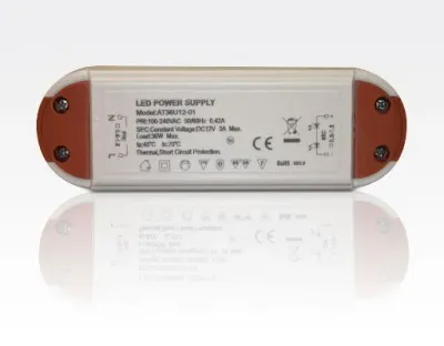 36W Netzteil 12VDC 2,7A / 240VAC min Last 13W   / 140x45x38mm